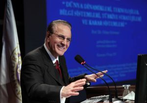 İnsanlığı para yönetiyor..